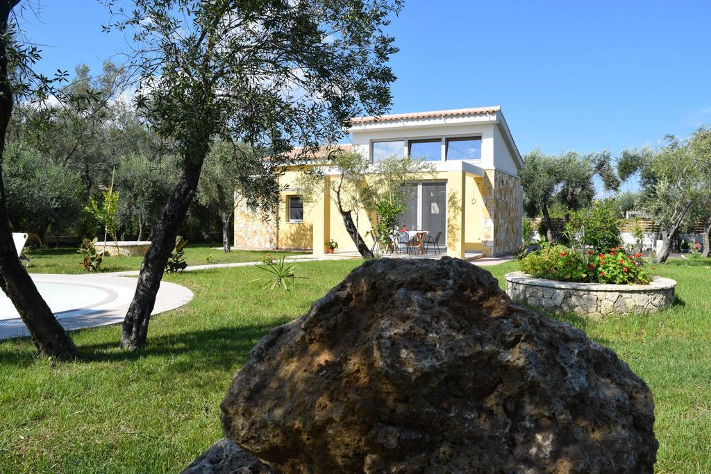 Three Stars Luxury Villas Μωραΐτικα Εξωτερικό φωτογραφία