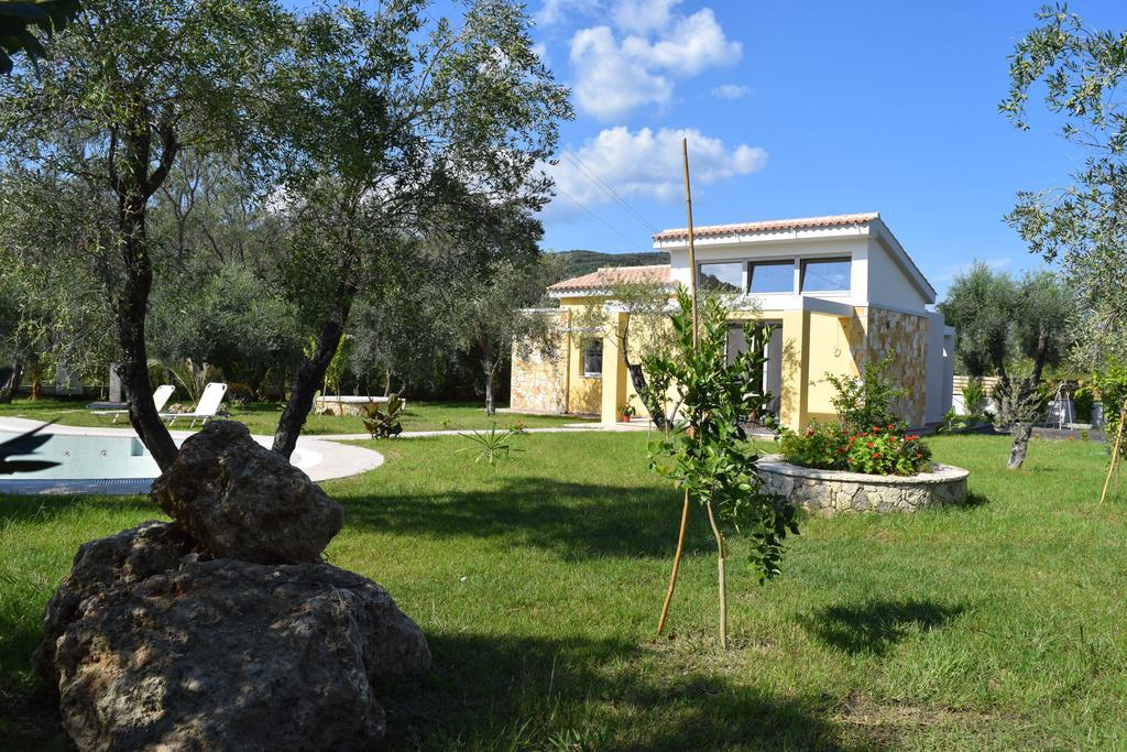Three Stars Luxury Villas Μωραΐτικα Εξωτερικό φωτογραφία