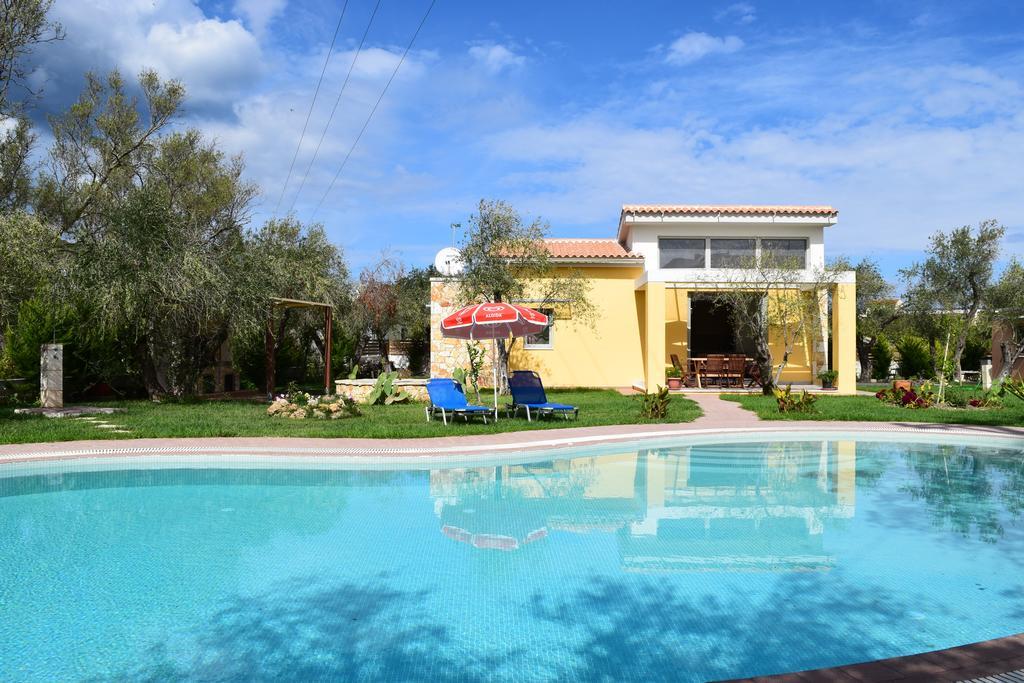 Three Stars Luxury Villas Μωραΐτικα Εξωτερικό φωτογραφία