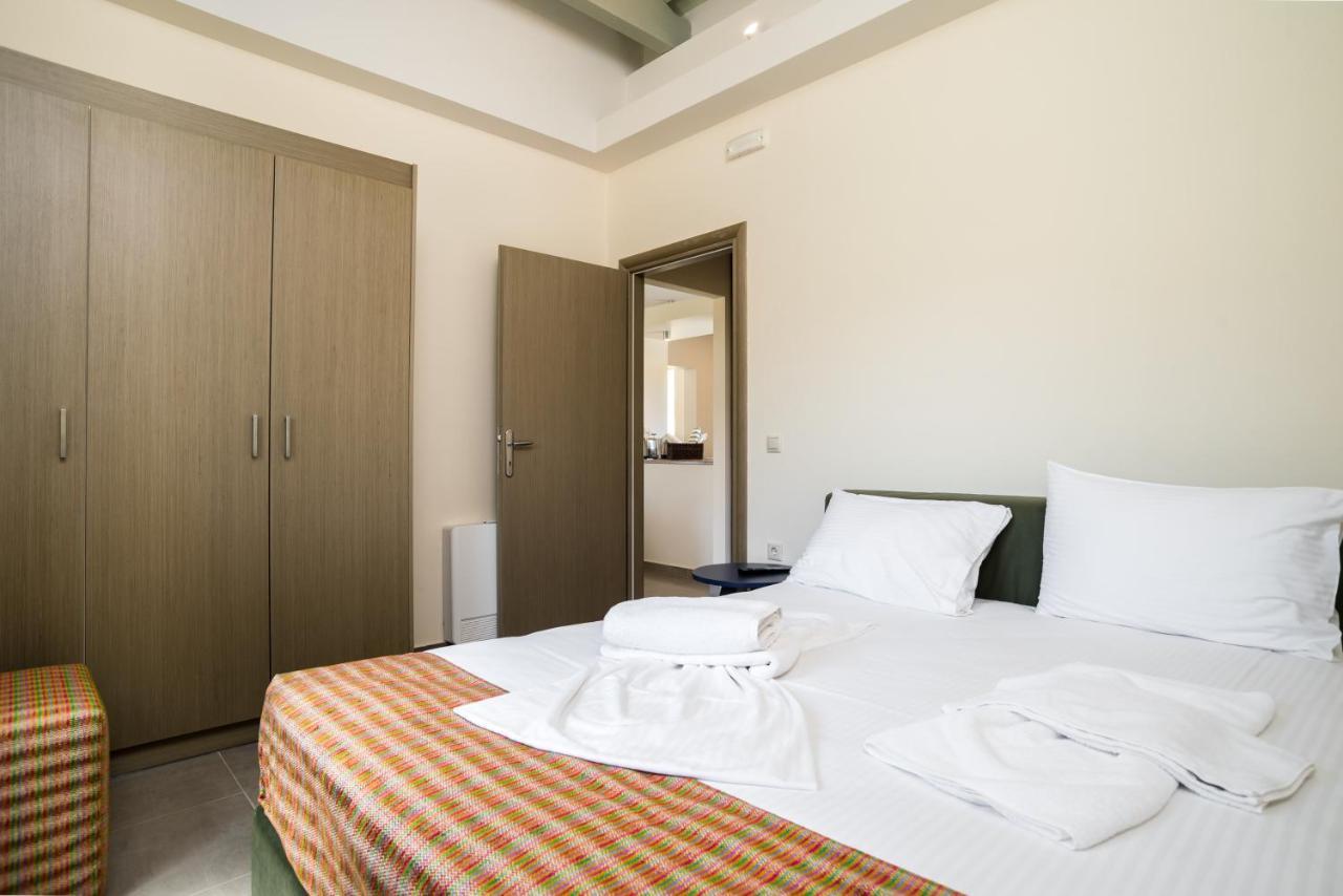 Three Stars Luxury Villas Μωραΐτικα Εξωτερικό φωτογραφία