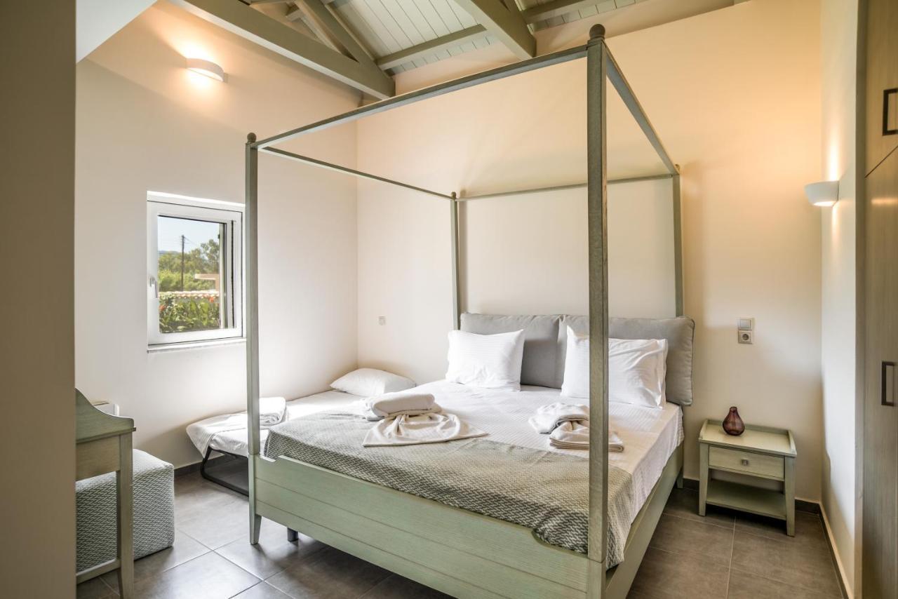 Three Stars Luxury Villas Μωραΐτικα Εξωτερικό φωτογραφία